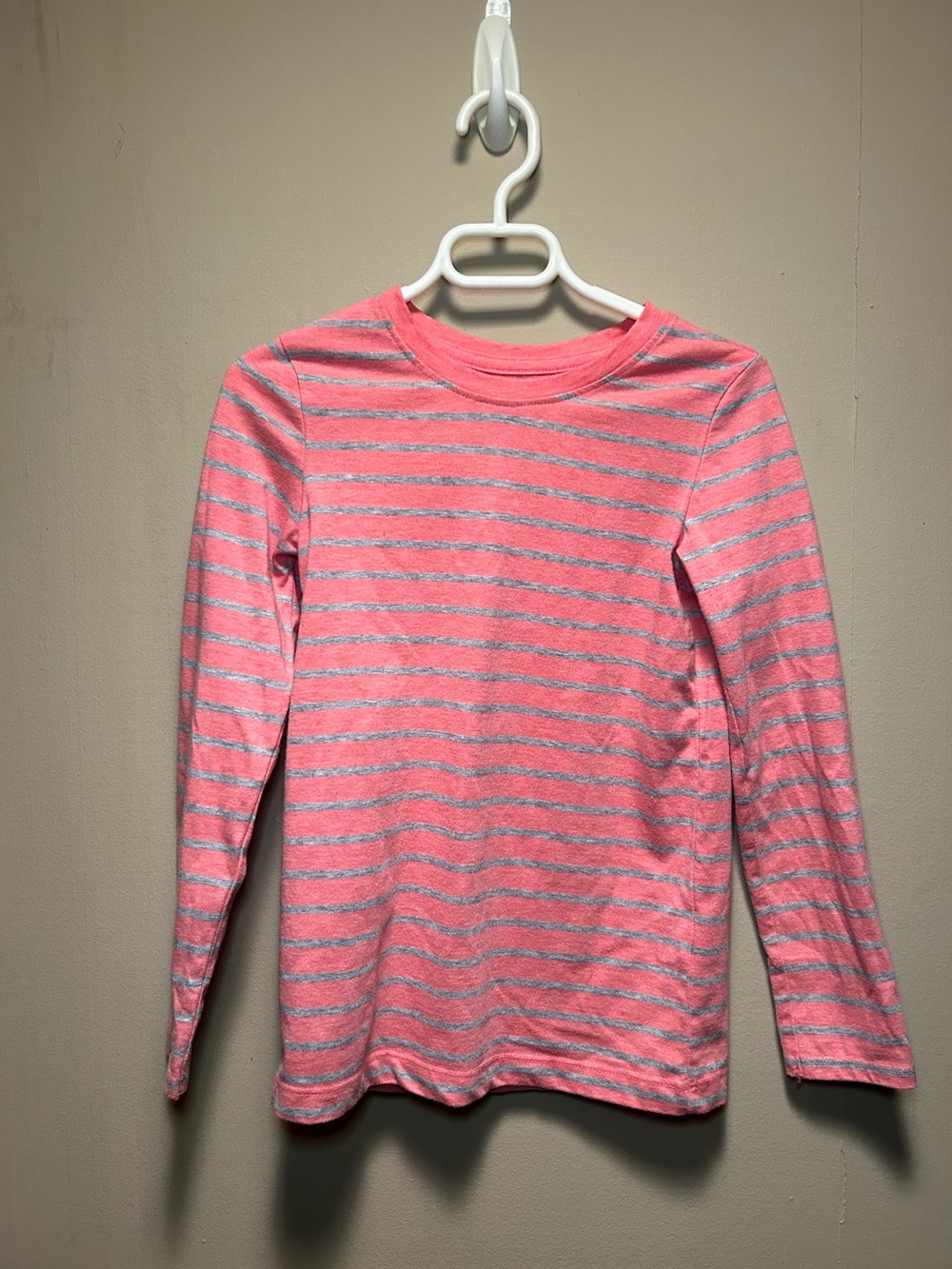 Cherokee Girls Pink Gray Horizontal Striped Long Sleeve Cotton Crewneck T-Shirt.